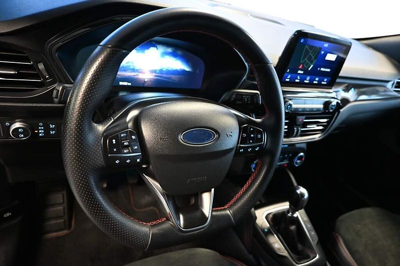 Ford Kuga (2022) 2.0 ST-LINE X LED ACC BO Tažné - fotka 13 z 46