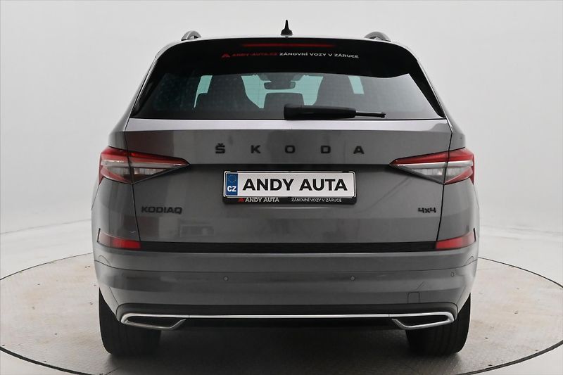 Škoda Kodiaq 2,0 TDI 147kW DSG 4x4 Sportlin - fotka 6 z 32