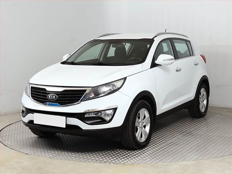 Kia Sportage (2013) 1.6 GDI, ČR,1.maj, Tempomat - fotka 2 z 15