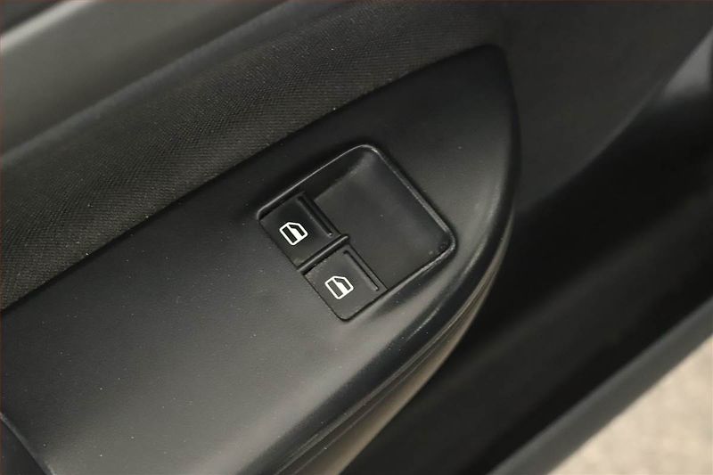Škoda Octavia (2012) 2.0 TDI, po STK, CZ doklady - fotka 12 z 12