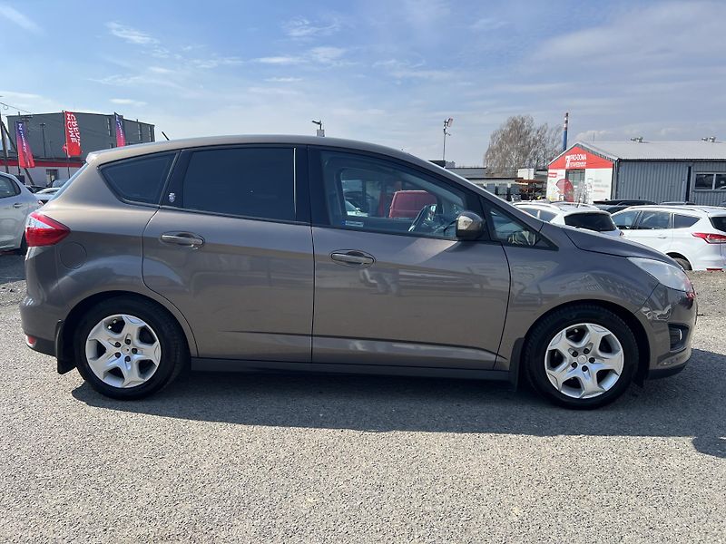Ford C-MAX Ghia 1.6TDCi KLIMA PŮVOD ČR - fotka 8 z 35