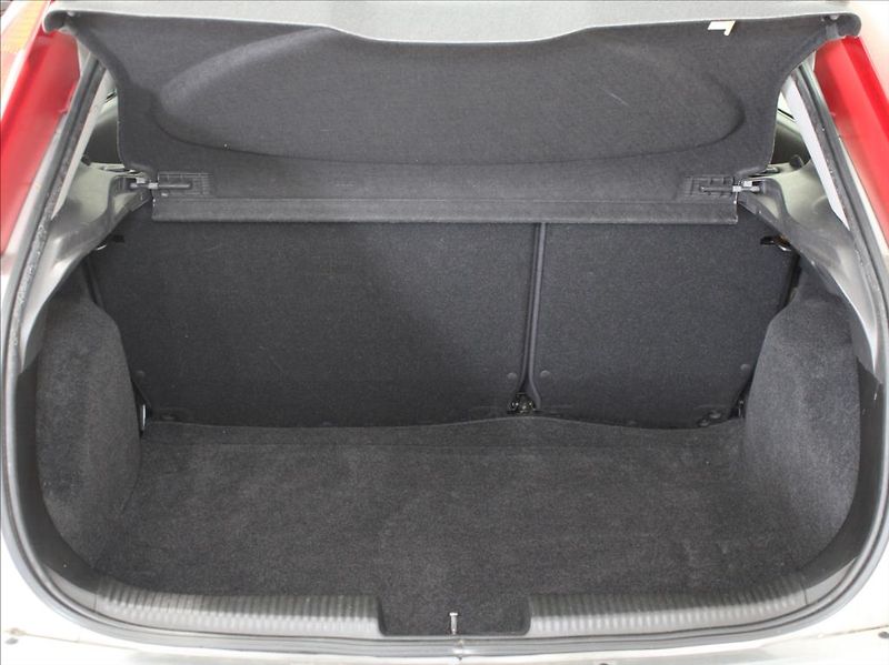 Ford Focus 1,8 TDCI 74kW 1.majitel 138tkm - fotka 17 z 18