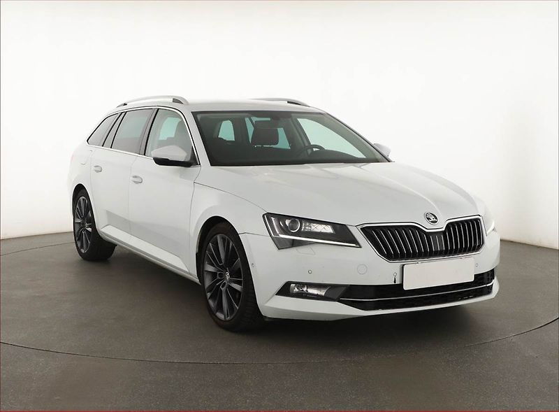 Škoda Superb (2018) Ambition 2.0 TDI, Automat - fotografie inzerátu