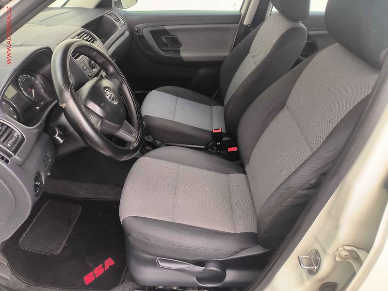 Škoda Fabia (2014) 1.4 MPi, ČR, AC - fotka 9 z 14