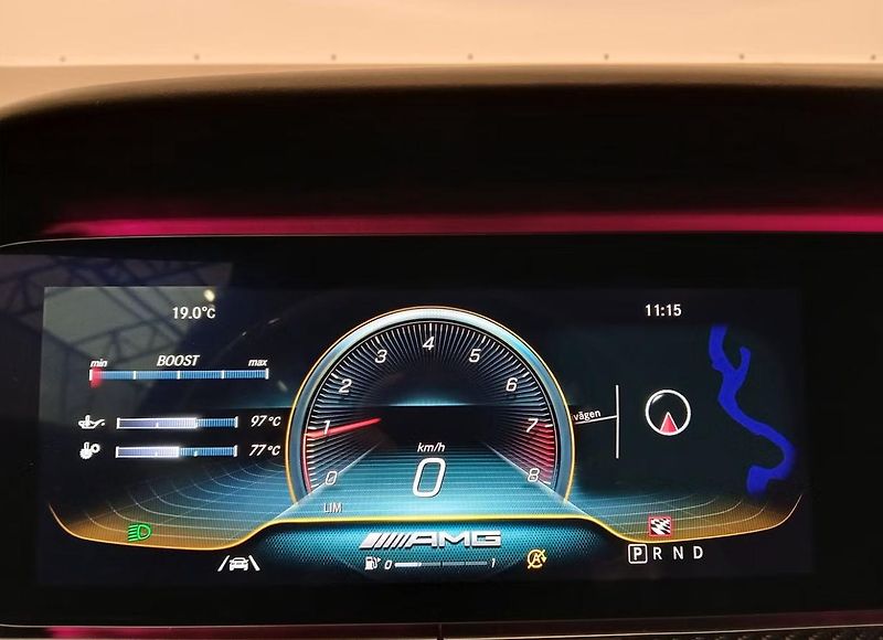 Mercedes-Benz AMG GT 63 S 4M HuD 360k Matrix Masáž - fotka 22 z 38