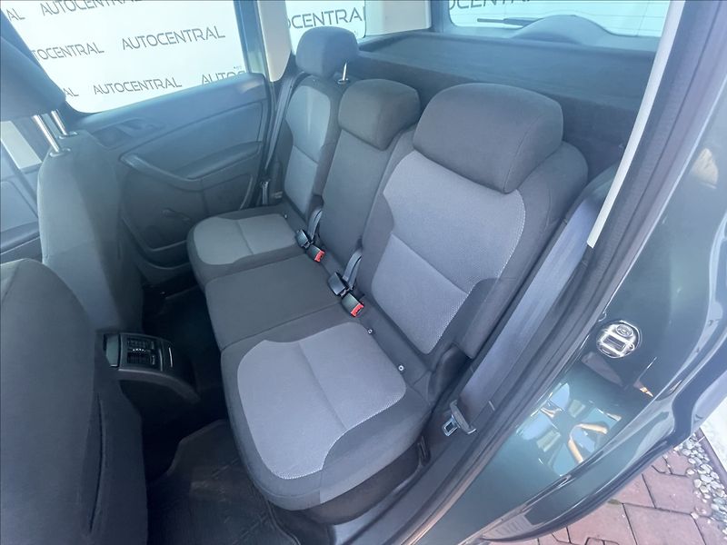 Škoda Yeti 1,4 TSi,90kW,STK 3/28,po serv. - fotka 21 z 21