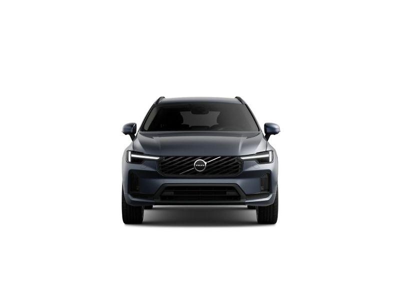 Volvo XC60 ESSENTIAL T6 AWD 262kW - fotka 2 z 13
