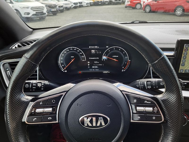 Kia ProCeed 1.4 T-GDI 103kW GT LINE *ČR - fotka 10 z 47