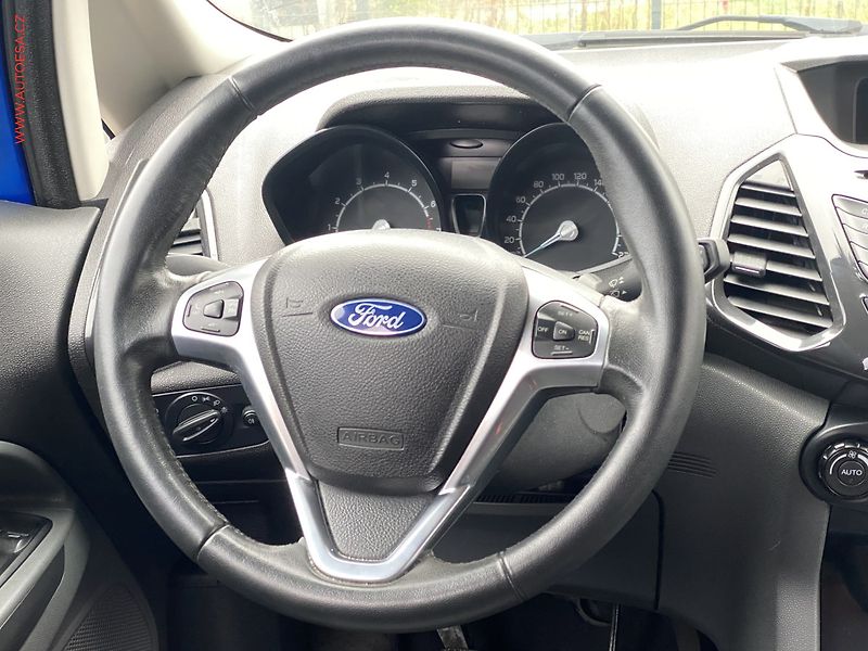 Ford EcoSport (2014) 1.0EB, Titanium - fotka 13 z 17