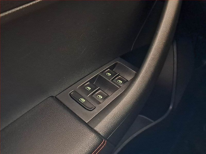 Škoda Rapid (2019) Monte Carlo 1.0 TSI, Bi-Xenony - fotka 18 z 19