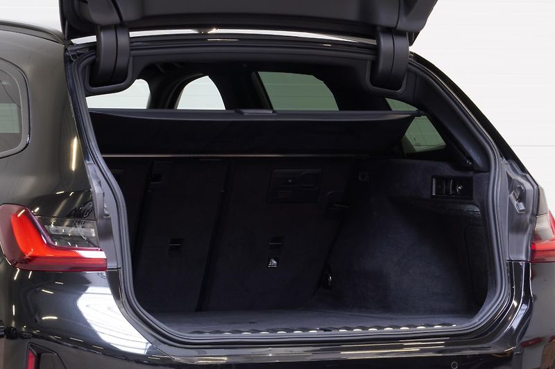 BMW Řada 3 320d,Xdrive,MPacket,ČR,DPH,HUD - fotka 10 z 41