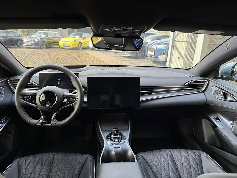 BYD Seal Excellence 82,5 kWh AWD - fotka 13 z 37
