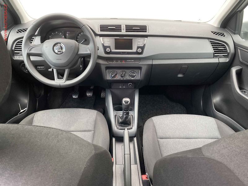 Škoda Fabia (2017) 1.0 TSi, Active, park.čidla - fotka 8 z 17