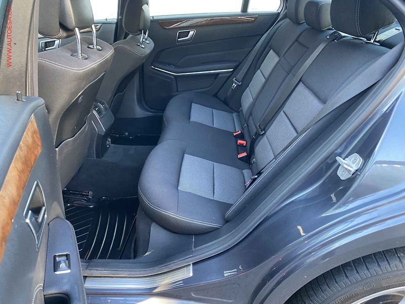 Mercedes-Benz Třídy E (2015) 2.0i E200, AT, LED, navi, - fotka 10 z 18