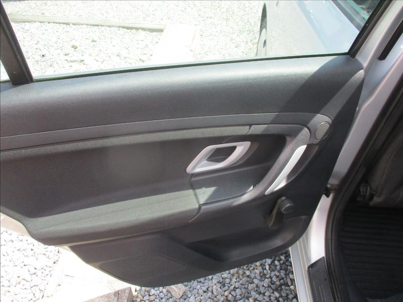 Škoda Fabia 1,4 i 16v, klimatizace, - fotka 10 z 26