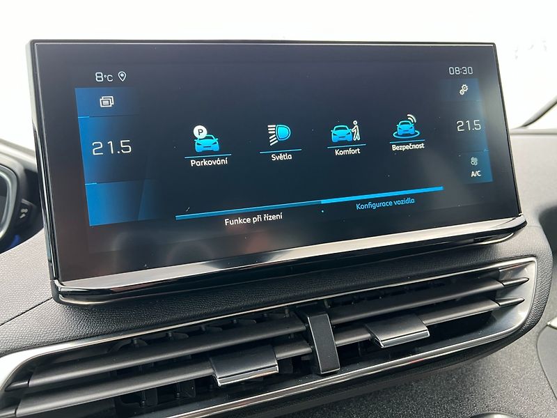Peugeot 3008 (2021) 1.2PT 96kW! ALLURE! Tažné! ČR! - fotka 30 z 41