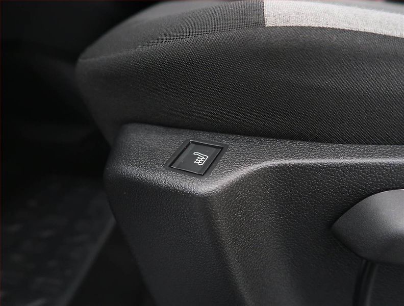 Citroën Berlingo (2020) Feel 1.2 PureTech, 7Míst, 1Maj - fotka 25 z 25