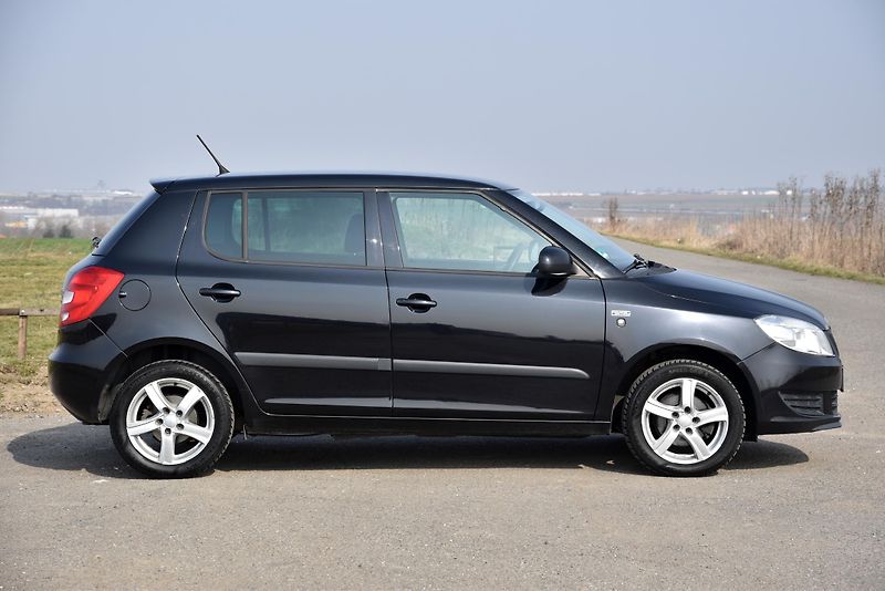 Škoda Fabia 1.6 TDi CR FAMILY, KLIMA, TEMP - fotka 5 z 50