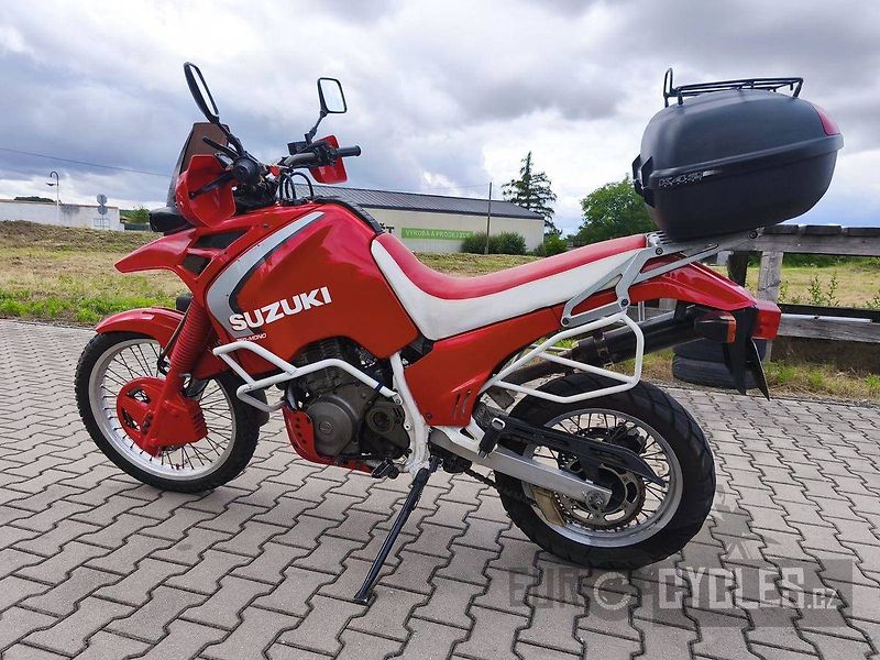 Suzuki DR Big 750 S (1997) - fotka 8 z 15