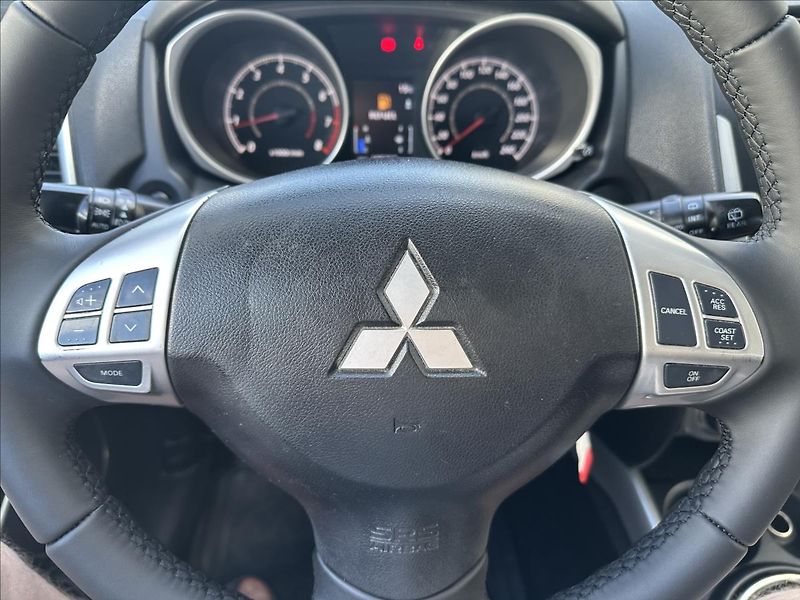 Mitsubishi ASX 1,6 TAŽNÉ - fotka 22 z 24