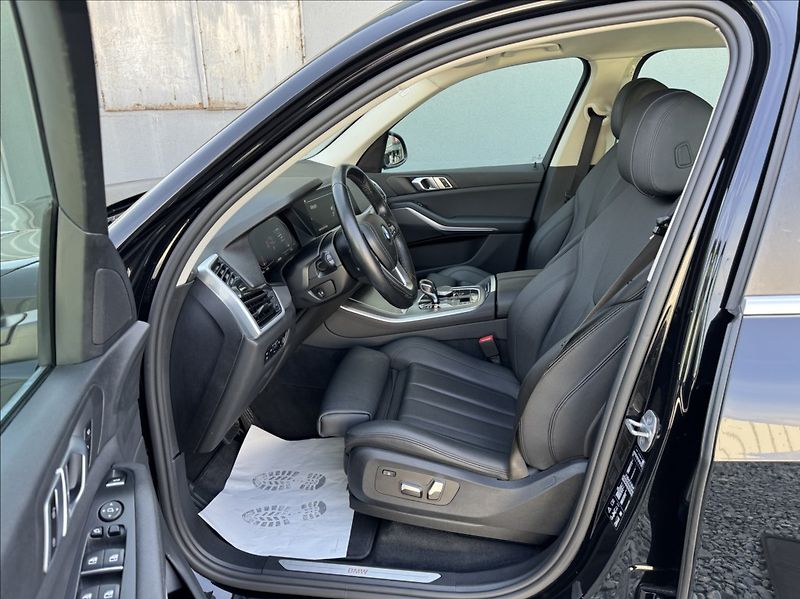 BMW X5 3,0 xDrive 30d DPH 1.maj. ČR - fotka 20 z 50