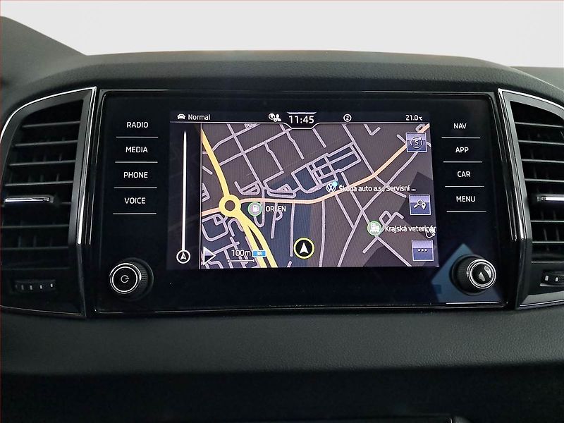 Škoda Karoq (2022) Style 1.0 TSI - fotka 13 z 21