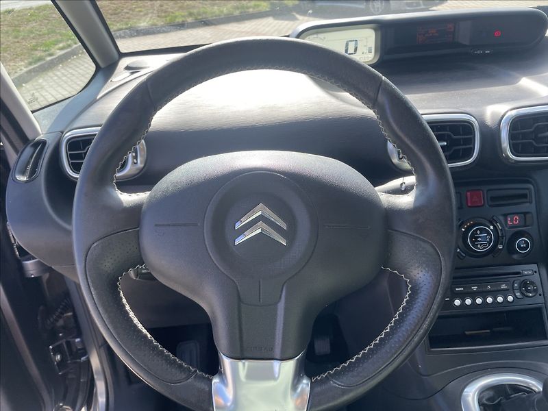 Citroën C3 Picasso 1,6 HDi 68kw Klima Euro5 po ST - fotka 14 z 25