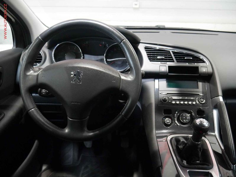 Peugeot 3008 (2010) 1.6VTi, Panor, AC - fotka 12 z 18