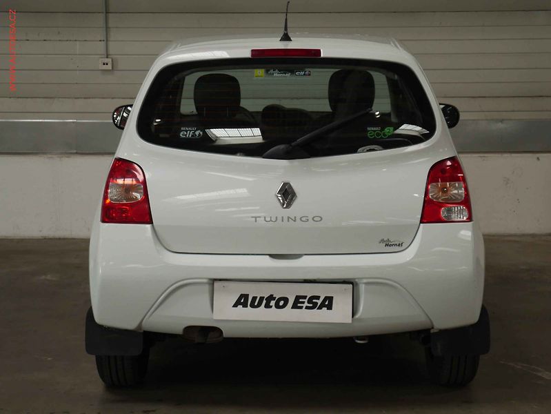 Renault Twingo (2011) 1.1i, 1.maj,ČR - fotka 5 z 14
