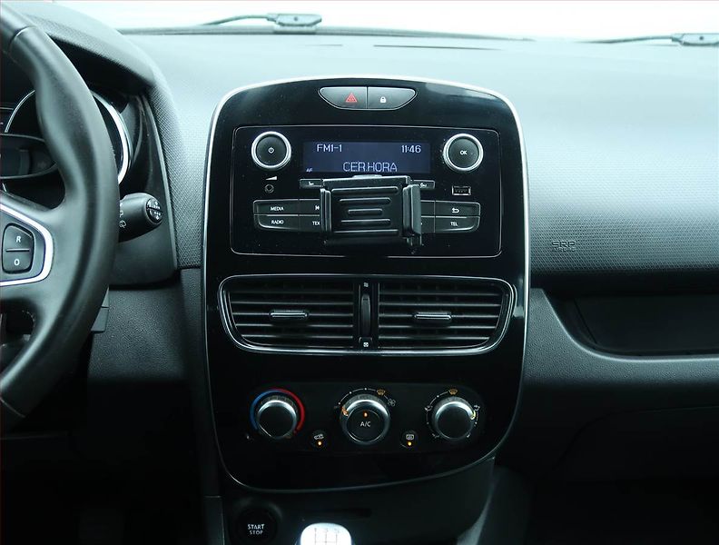 Renault Clio (2018) 0.9 TCe, ČR,1.maj, Serv.kniha - fotka 12 z 19