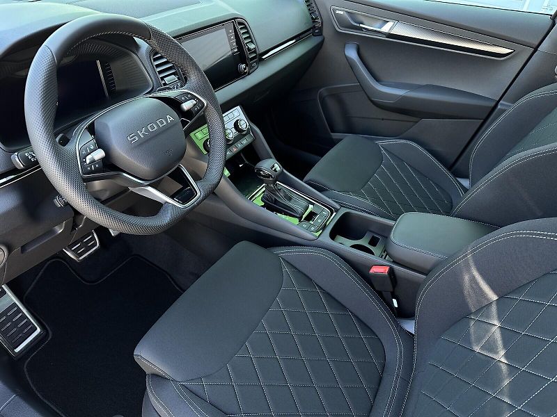 Škoda Karoq 1.5TSi DSG 150PS Sportline Mat - fotka 12 z 41