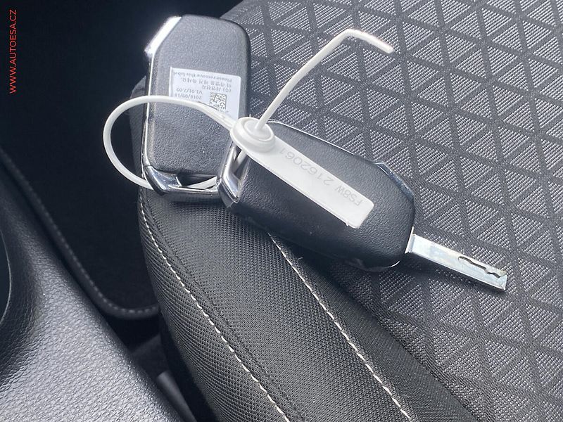 Kia Ceed (2018) 1.4T-GDi, ČR, AT, navi - fotka 21 z 21