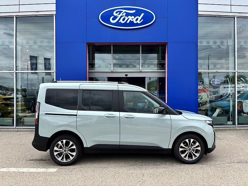 Ford Tourneo Courier (2026) Titanium, Tourneo, 1.0 EcoBoos - fotka 2 z 31