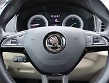 Škoda Karoq (2018) 1.6 TDI, Automat, Serv.kniha - náhled 17