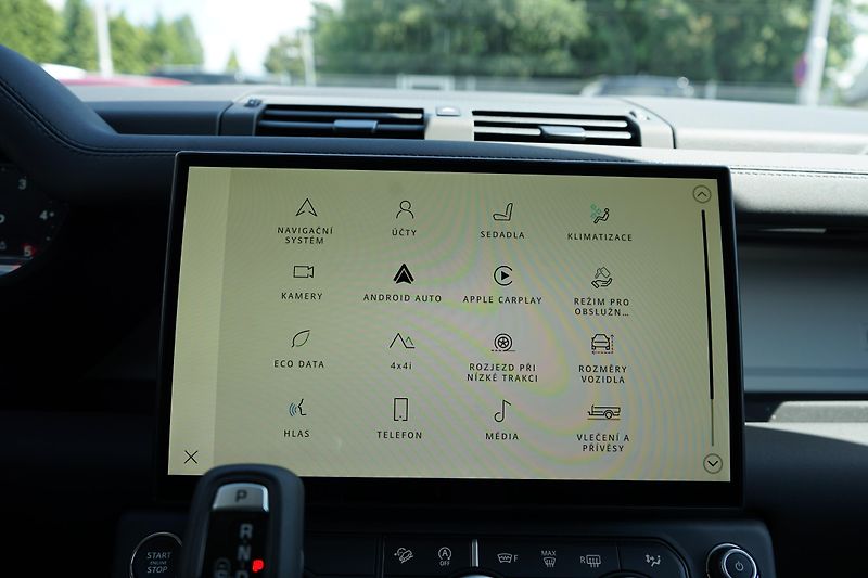 Land Rover Defender 110 S D200 - fotka 26 z 34