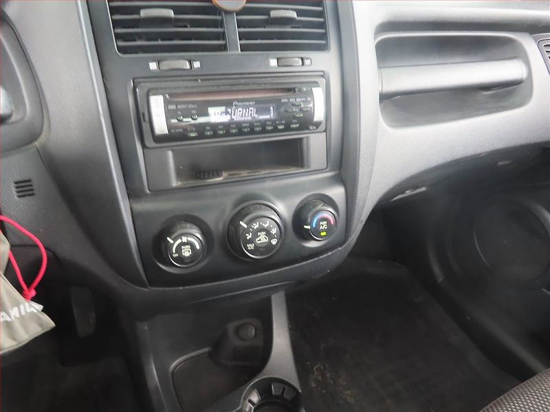 Kia Sportage (2006) 2.0 16V, 4X4, Eko.zaplacen - fotka 12 z 14