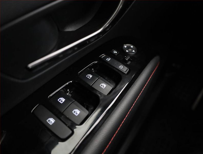 Hyundai Tucson (2022) N-Line 1.6 T-GDI - fotka 18 z 20