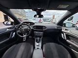 Peugeot 308 (2019) SW GT LINE 1.2 130k EAT8 - náhled 23