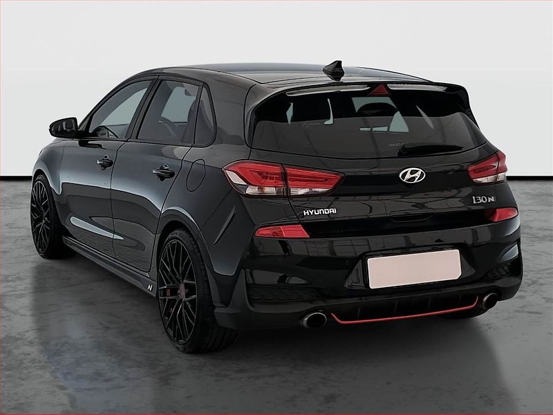 Hyundai i30 (2018) N-Line N Performance - fotka 4 z 17