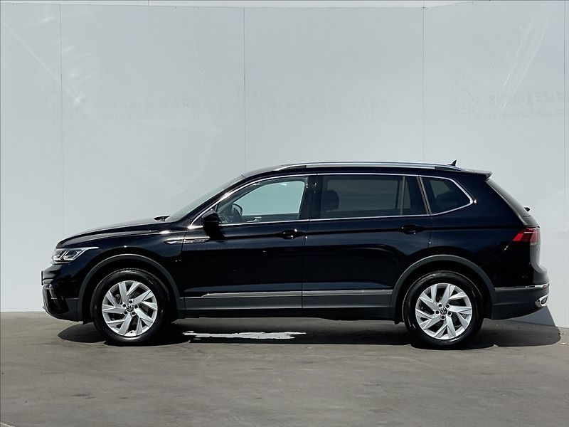 Volkswagen Tiguan Allspace 1,5 TSI DSG Elegance NAVI+ACC - fotka 2 z 22