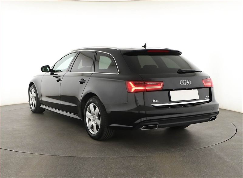 Audi A6 (2018) 3.0 TDI, 4X4, Automat, Navi - fotka 4 z 20
