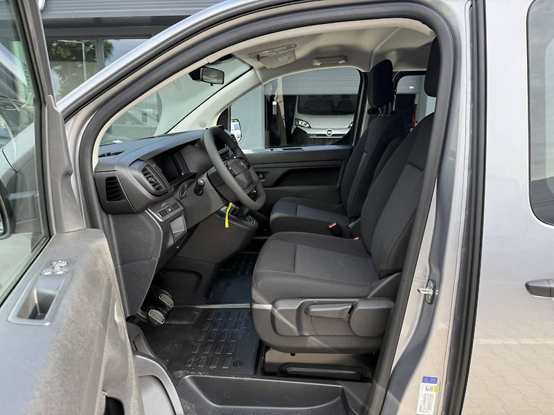 Opel Vivaro (2026) L2 (L) Crew Van Flexspace 2.2 - fotka 9 z 24
