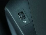 Peugeot 2008 (2018) Active Pack 1.2 PureTech - náhled 18