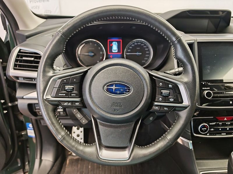 Subaru Forester 2.0 benzin - fotka 33 z 48