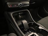 Volvo XC40 (2026) B3 AUT DARK ULTRA  - náhled 34