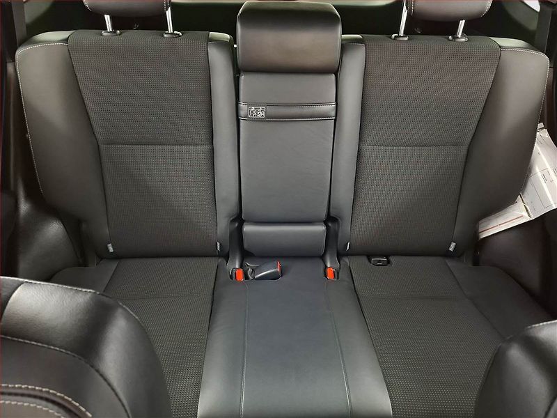 Toyota RAV4 (2019) 2.5 Hybrid, 4X4, Automat - fotka 10 z 21