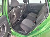 Škoda Fabia (2010) COMBI / 1.2 TSI / 63 kW / AMBI - náhled 21