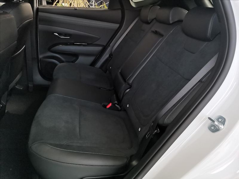 Hyundai Tucson 1,6 T-GDI 20 years - fotka 7 z 11