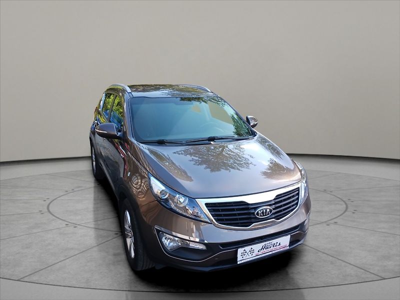 Kia Sportage 2,0 CRDI 4x4 1 majitel, tažné - fotka 9 z 21