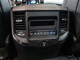 Dodge RAM (2026) 5.7 HEMI V8 Limited 2026 - náhled 43